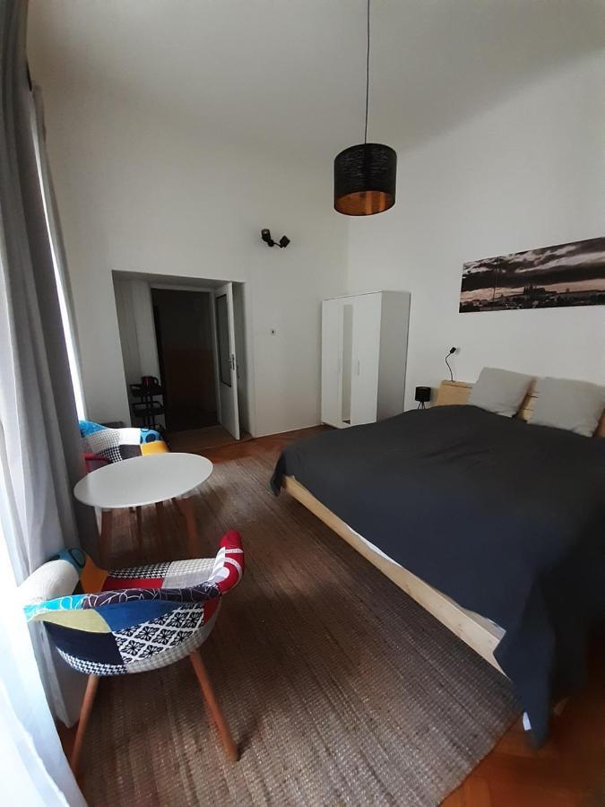 Appartement Soukromy Pokoj V Srdci Prahy à Prague Extérieur photo